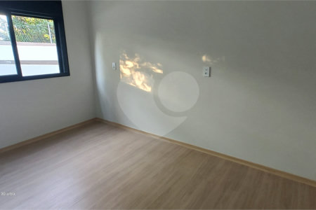 Casa à venda com 3 suítes no condomínio Reserva Ybyra, Atibaia - SP