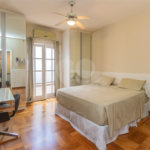 Casa à venda com 4 quartos, sendo 3 suítes, em Brooklin, São Paulo, SP