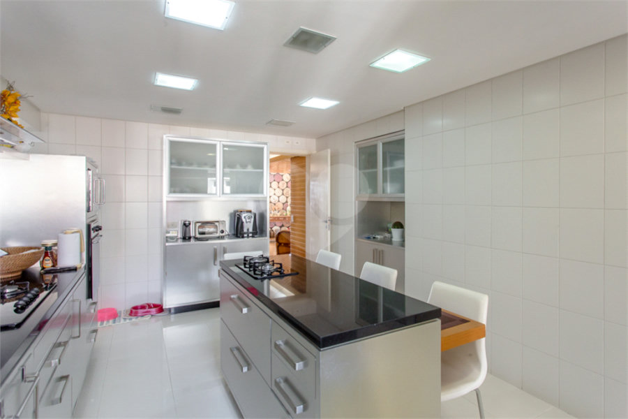 Apartamento à venda com 4 suítes em Morumbi, São Paulo, SP