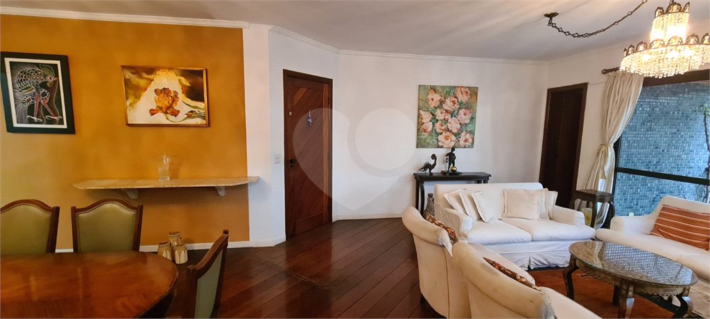 Apartamento à venda com 3 quartos, sendo 1 suíte,  em Indianópolis, São Paulo, SP