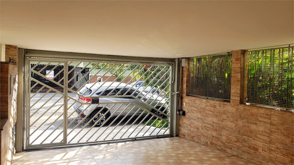 Sobrado à venda com 3 quartos, sendo 1 suíte, em Brooklin, São Paulo, SP