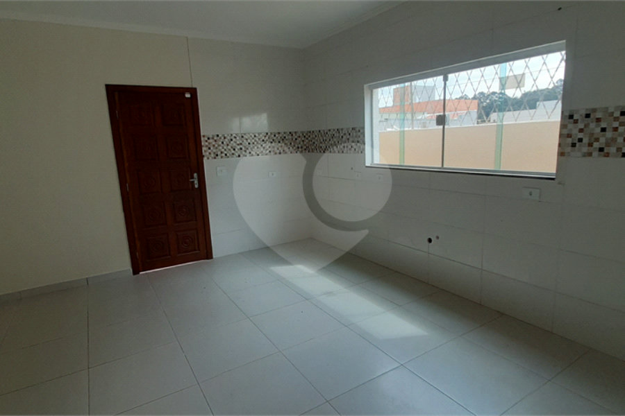 Sobrado à venda com 3 quartos, sendo 1 suíte, em Laranjeiras, Caieiras, SP