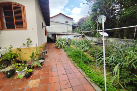 Casa à venda com 4 quartos, sendo 1 suíte, em Tucuruvi, São Paulo, SP