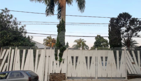 Casa Térrea à venda com 5 quartos, sendo 2 suítes, em Chácara Monte Alegre, São Paulo, SP