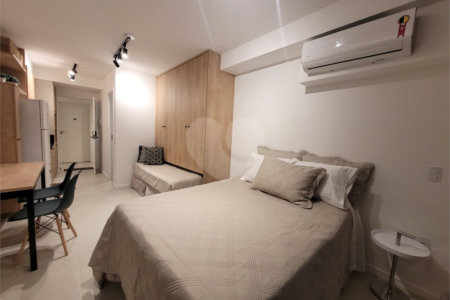 Apartamento à venda ou para alugar com 1 quarto em Pinheiros, São Paulo, SP