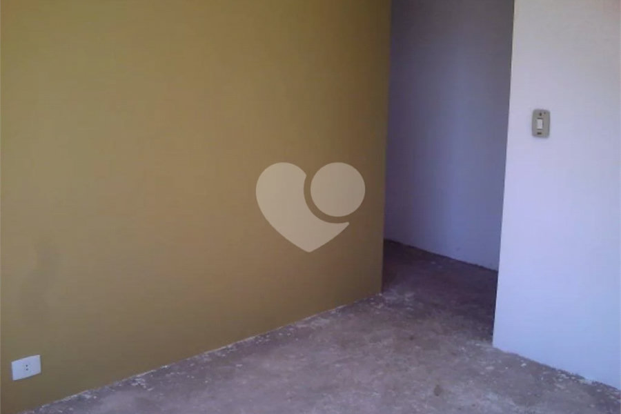 Sobrado à venda com 3 quartos, sendo 1 suíte, em Tremembé, São Paulo, SP