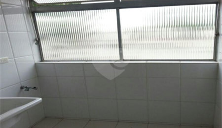 Apartamento à venda com 2 quartos em Real Parque, São Paulo, SP