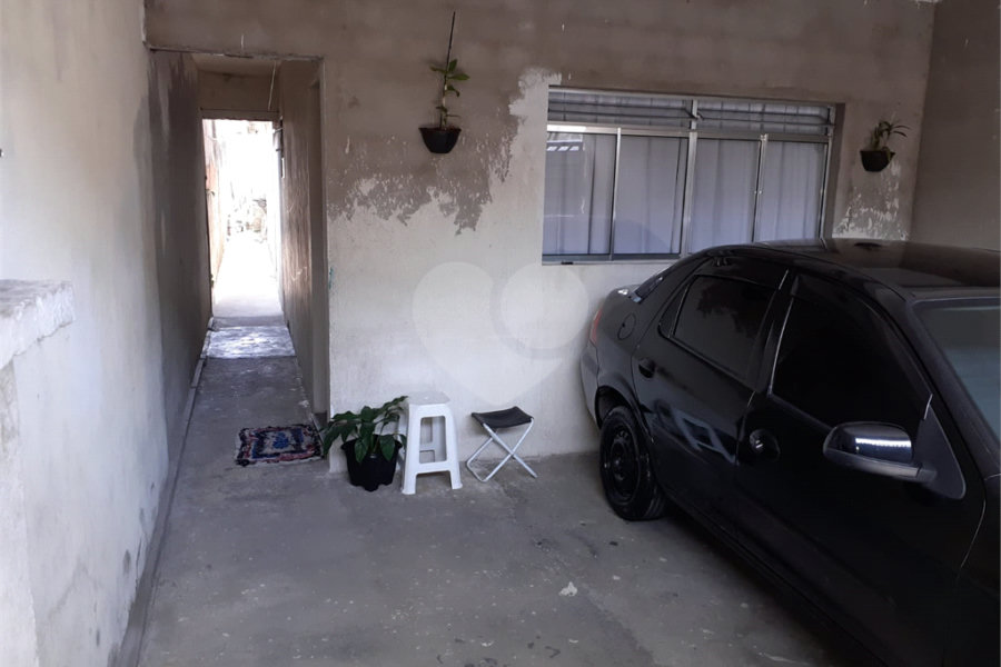 Sobrado à venda com 3 quartos em Jardim Presidente Dutra, Guarulhos, SP