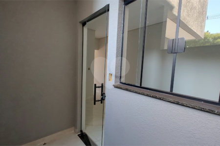 Casa de Vila à venda com 2 quartos em Wanel Ville, Sorocaba, SP