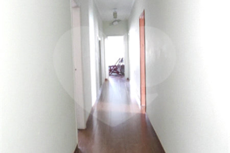 Casa à venda com 4 quartos, sendo 2 suítes, no Centro, Itu, SP