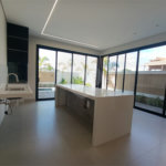 Casa à venda com 3 suítes no condomínio Villa Sapezal, Indaiatuba - SP