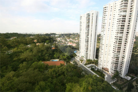 Apartamento à venda com 4 suítes em Jardim Marajoara, São Paulo, SP