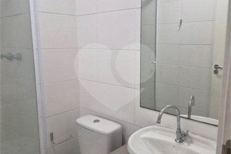 Sobrado à venda com 3 quartos, sendo 1 suíte, em Jardim Vera, Guarulhos, SP