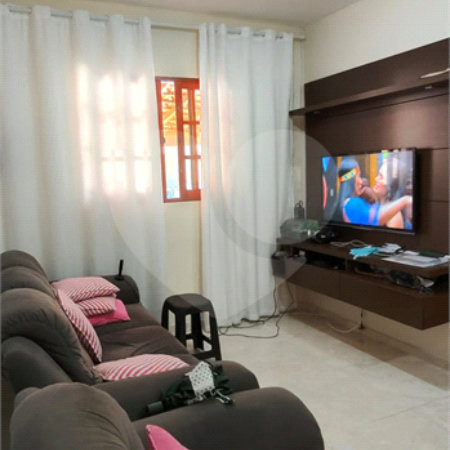 Casa à venda com 3 quartos, sendo 1 suíte,  no condomínio Residencial San Torino, Mogi das Cruzes - SP