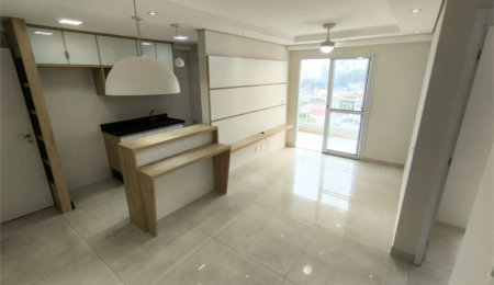 Apartamento à venda com 2 quartos, sendo 1 suíte,  em Jardim Vazani, São Paulo, SP