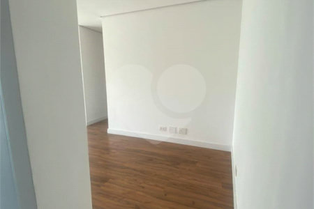 Apartamento à venda com 2 quartos, sendo 1 suíte, em Santa Teresinha, São Paulo, SP