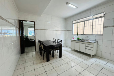 Casa à venda com 3 quartos, sendo 1 suíte,  em Vila Leonor, Guarulhos, SP