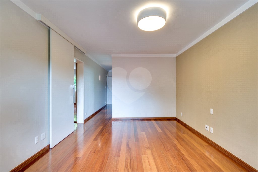 Casa de Vila à venda com 4 suítes em Chácara Flora, São Paulo, SP