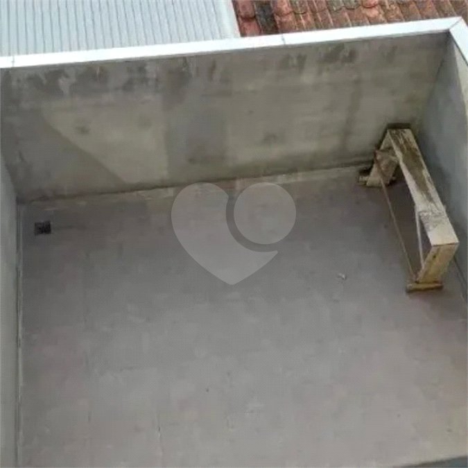 Sobrado à venda com 3 suítes em Parque São Domingos, São Paulo, SP