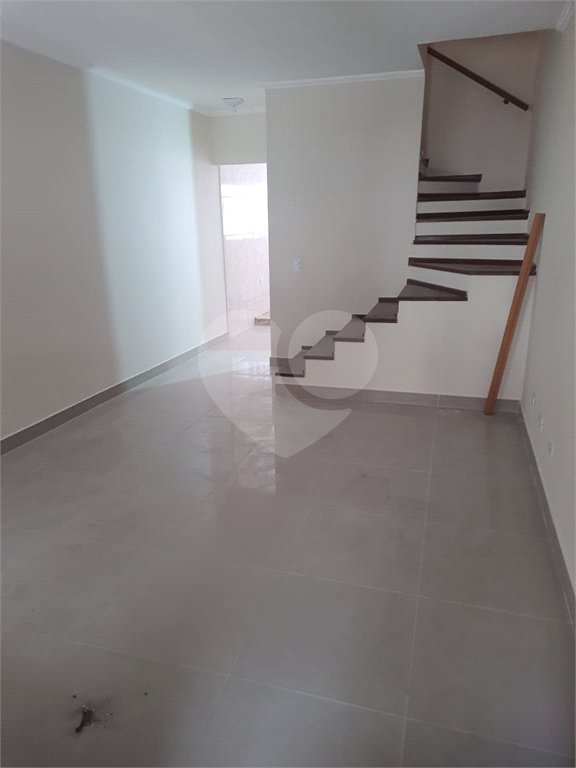 Sobrado à venda com 2 quartos em Vila Romero, São Paulo, SP