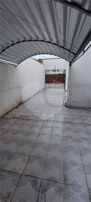 Sobrado à venda com 3 quartos, sendo 1 suíte,  em Vila Mogilar, Mogi das Cruzes, SP
