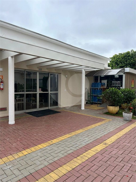 Apartamento à venda com 3 quartos, sendo 1 suíte, em Jardim Shangri-lá, Cuiabá, MT