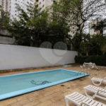 Apartamento à venda com 3 quartos, sendo 1 suíte,  em Vila Andrade, São Paulo, SP