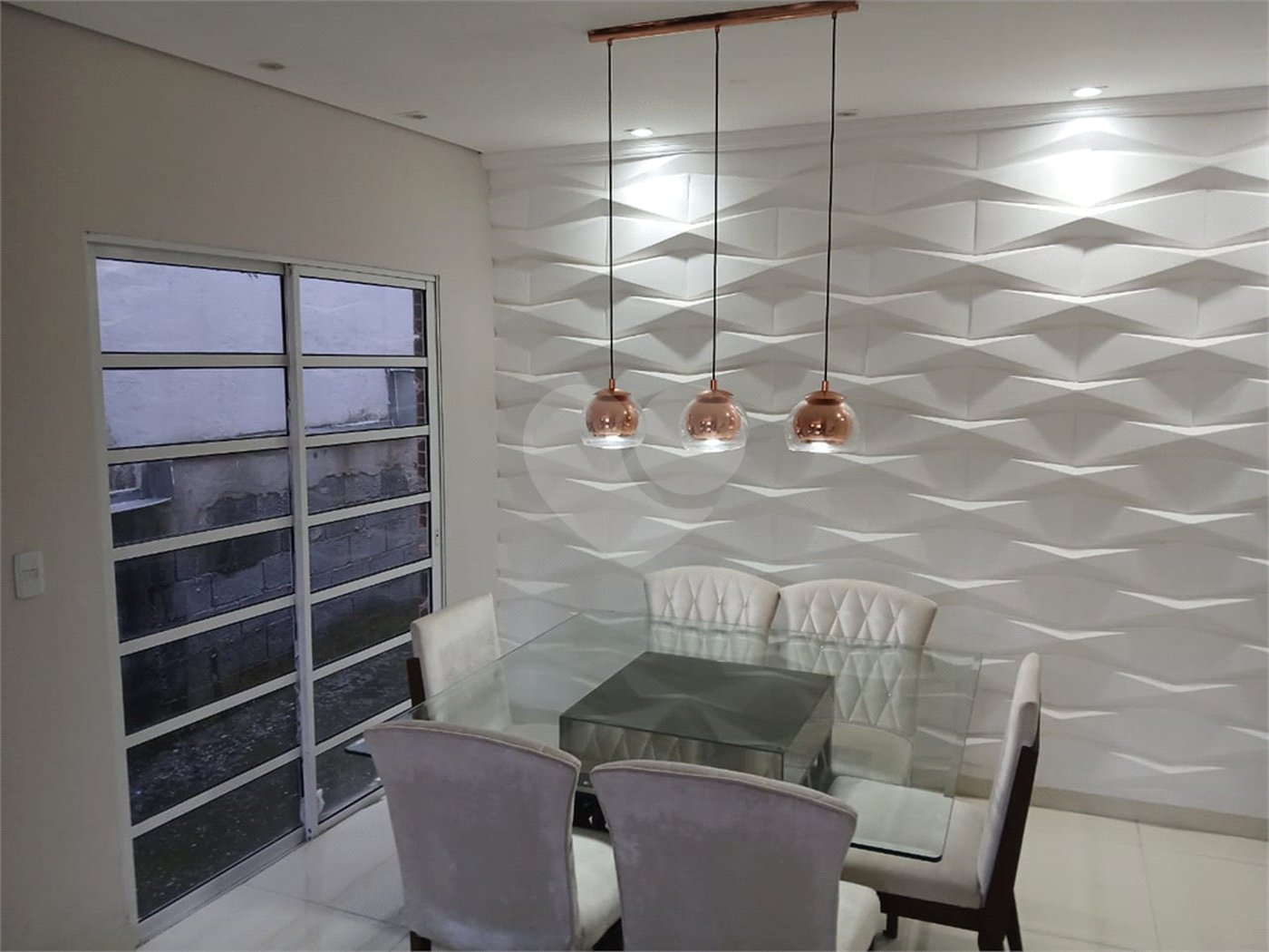 Casa à venda com 3 quartos, sendo 1 suíte,  em Mogi Moderno, Mogi das Cruzes, SP