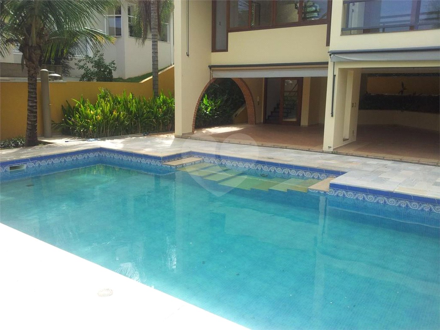 Casa à venda com 3 quartos, sendo 1 suíte, no condomínio Vinhas da Vista Alegre - Lado Café, Vinhedo - SP