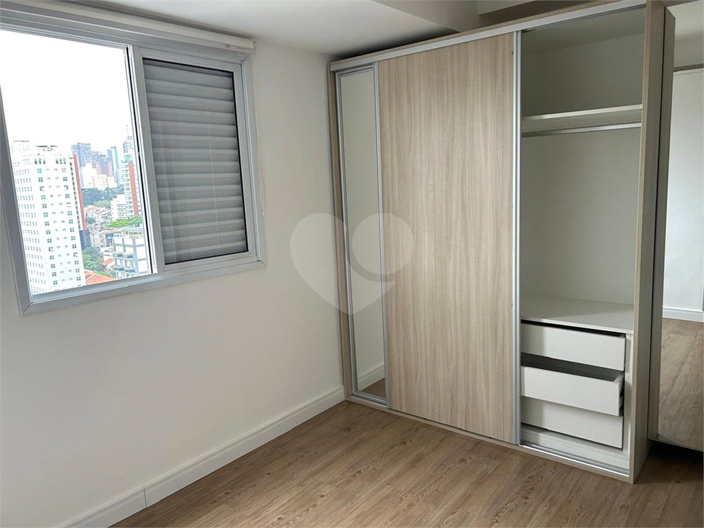 Apartamento à venda com 2 suítes em Pinheiros, São Paulo, SP