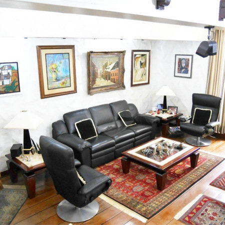 Casa à venda com 4 quartos, sendo 1 suíte,  em Jardim Guedala, São Paulo, SP