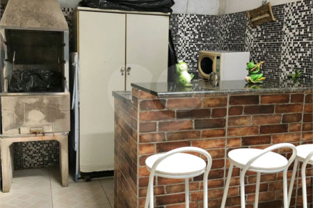 Casa à venda com 2 quartos no condomínio Világio Vitória, Mogi das Cruzes - SP