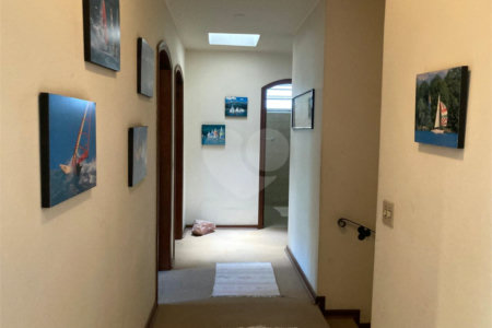 Casa à venda com 5 quartos, sendo 2 suítes, em Jardim Marajoara, São Paulo, SP