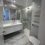 Apartamento T4 à venda em Lordelo do Ouro, Porto, Portugal – 240 m²