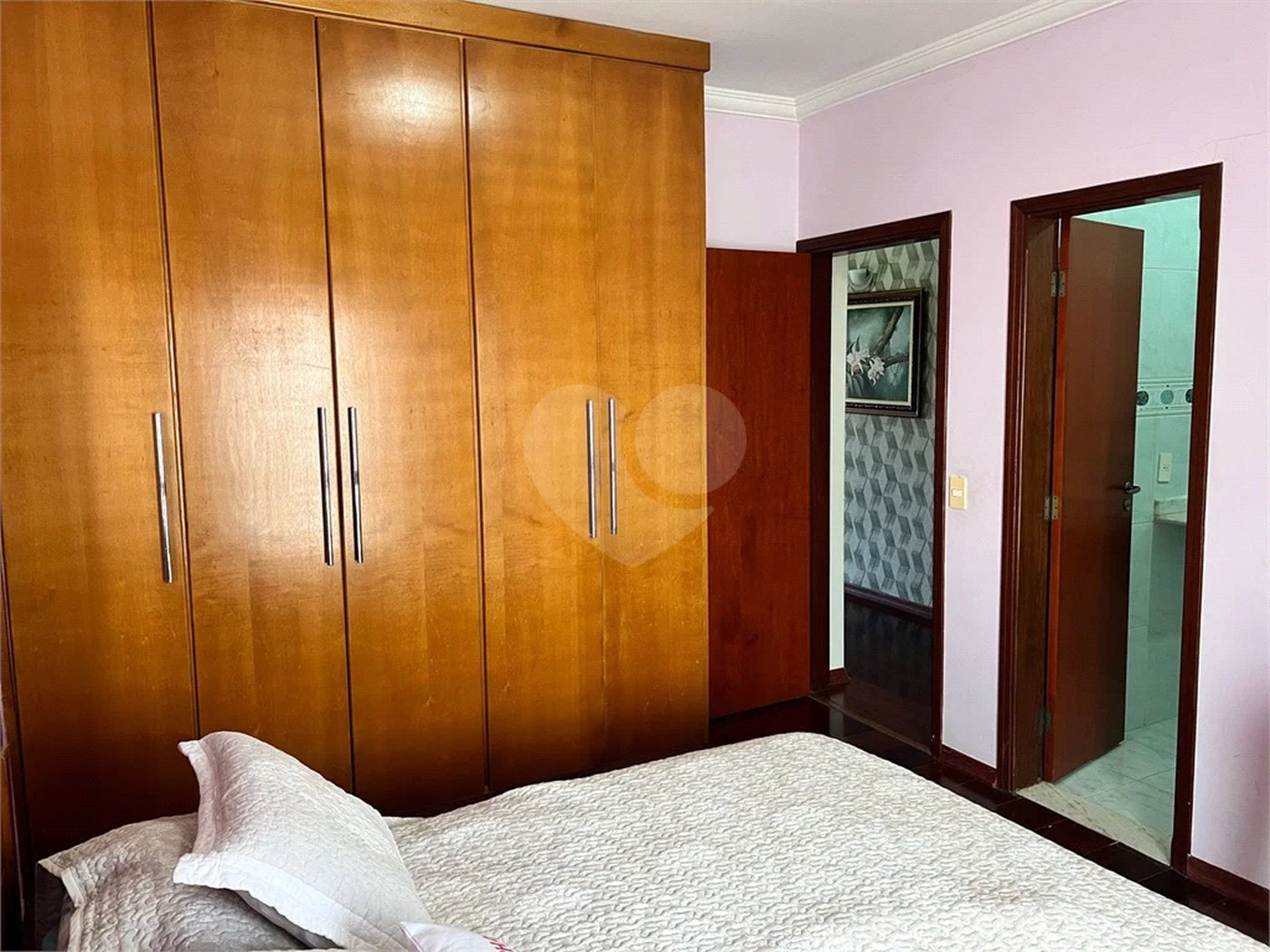 Casa à venda com 3 suítes no condomínio Mirante do Lenheiro, Valinhos - SP