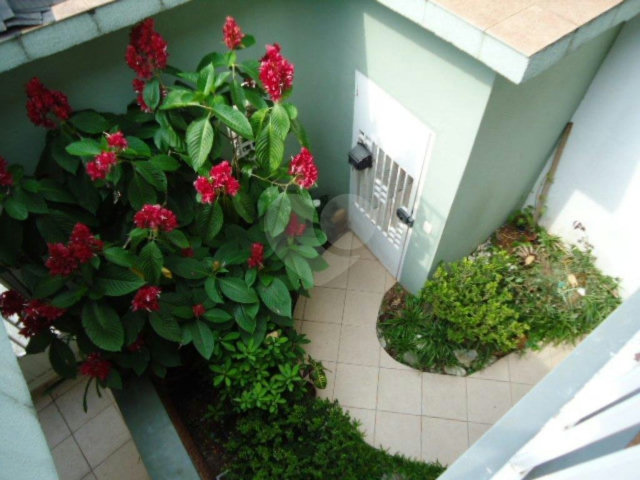 Sobrado à venda com 3 quartos, sendo 1 suíte,  em Jardim Leonor Mendes de Barros, São Paulo, SP
