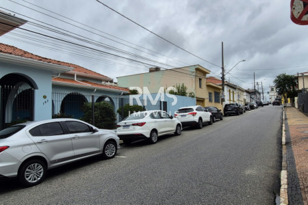 Casa à venda com 3 quartos no Centro, Itu, SP
