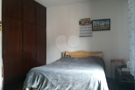 Casa à venda com 3 quartos em Vila Flávio, Mogi das Cruzes, SP