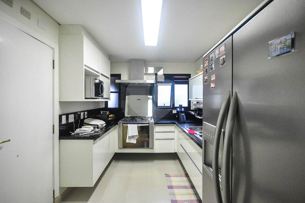 Apartamento à venda com 4 suítes em Vila Andrade, São Paulo, SP