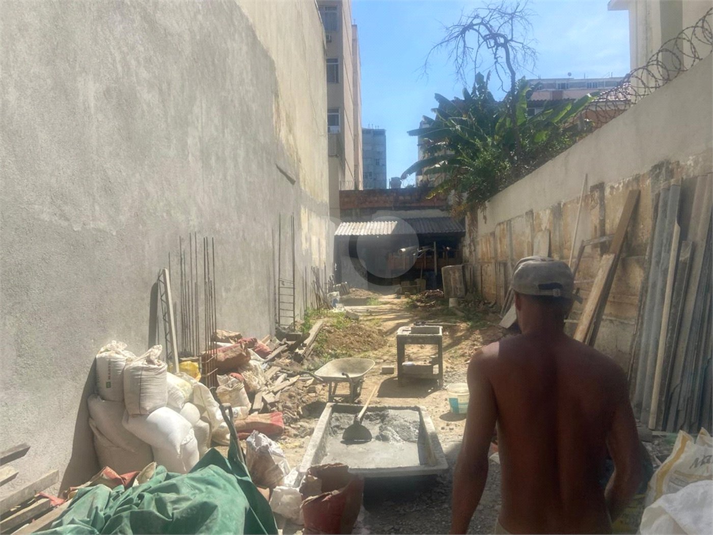 Terreno à venda com 1 suíte, em Maracanã, Rio de Janeiro, RJ