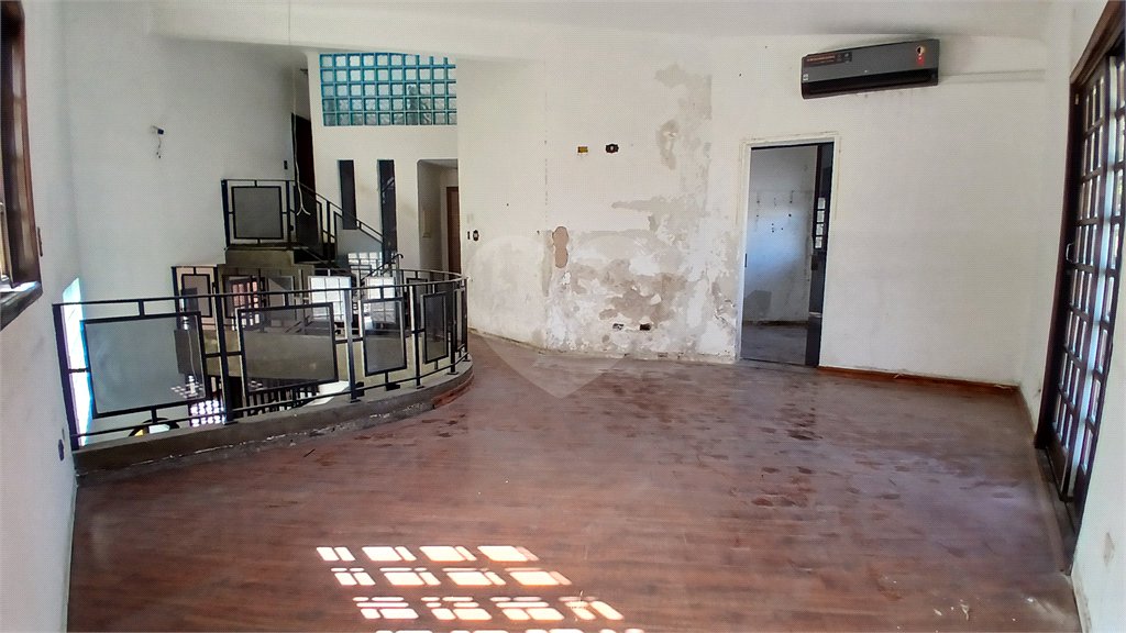 Sobrado à venda com 4 quartos, sendo 1 suíte, em Santana, São Paulo, SP