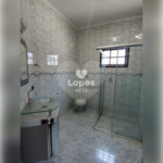 Casa à venda com 3 quartos, sendo 1 suíte, no condomínio Eldourado, São José dos Campos - SP