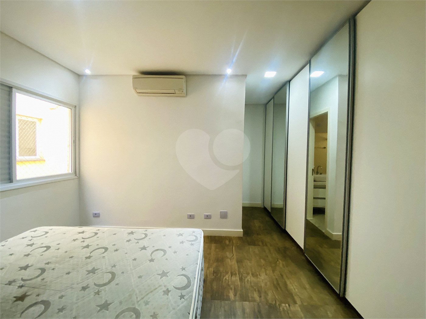 Apartamento à venda com 3 quartos, sendo 1 suíte, em Baeta Neves, São Bernardo do Campo, SP