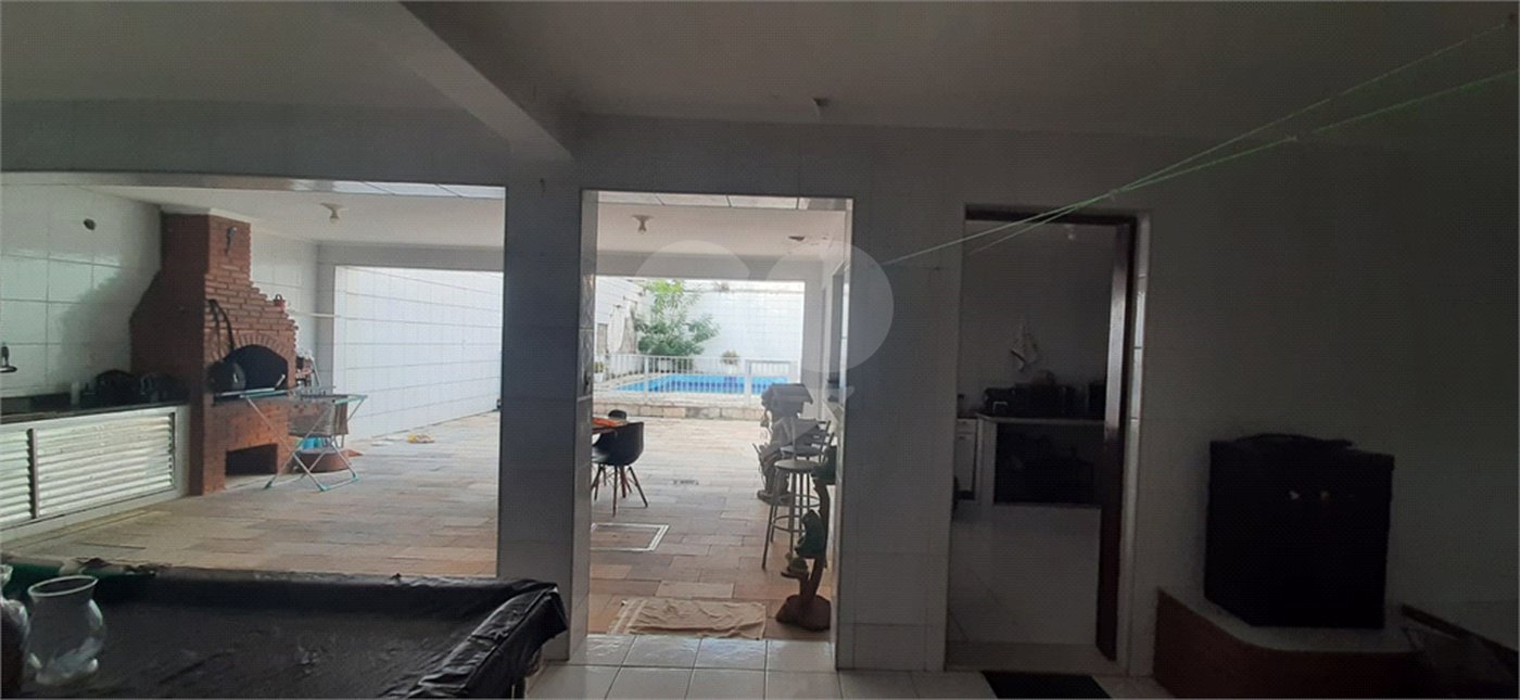 Sobrado à venda com 5 quartos, sendo 1 suíte,  em Vila Rosália, Guarulhos, SP