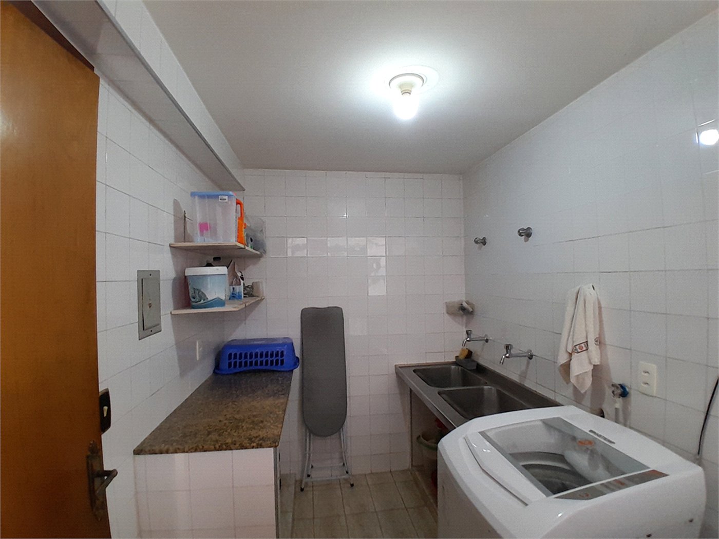 Casa Térrea à venda com 4 quartos, sendo 1 suíte, em Parque Continental, São Paulo, SP