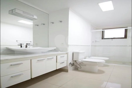 Apartamento à venda com 3 suítes em Jardim Vila Mariana, São Paulo, SP