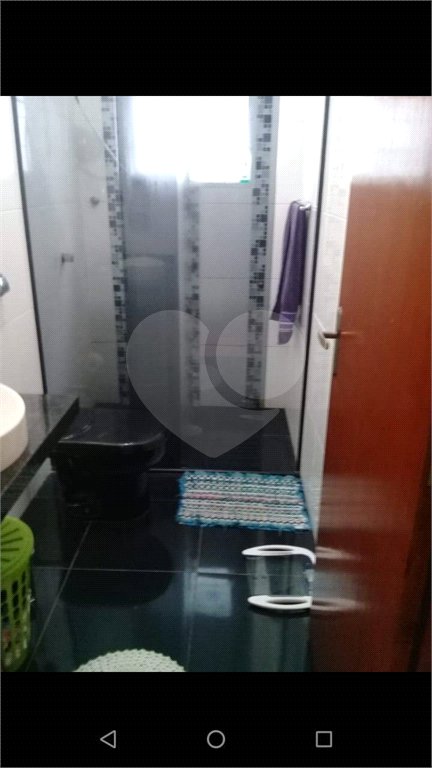 Casa à venda com 4 quartos, sendo 1 suíte, em Parque Santa Rosa, Suzano, SP