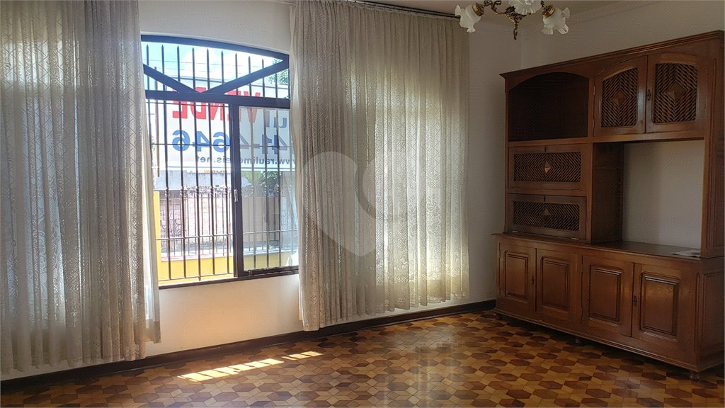 Casa Térrea à venda com 3 quartos, sendo 1 suíte,  em Campo Grande, São Paulo, SP