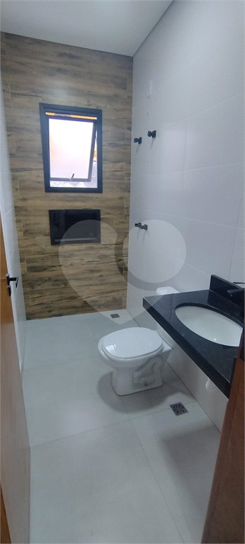 Sobrado à venda com 3 quartos, sendo 1 suíte, em Jardim Maristela, Atibaia, SP
