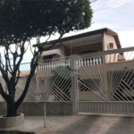 Sobrado à venda com 3 quartos, sendo 2 suítes, em Jardim Tropical, Cuiabá, MT